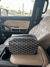 Load image into Gallery viewer, Goyard Boeing 25 Toilet Bag