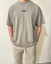 Load image into Gallery viewer, FEAR OF GOD ESSENTIALS Tshirt (Authentic)
