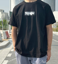 Load image into Gallery viewer, Supreme Tshirt
