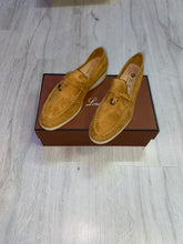 Load image into Gallery viewer, Loro Piana
