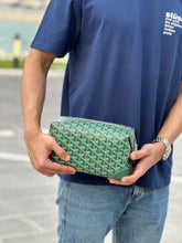 Load image into Gallery viewer, Goyard Boeing 25 Toilet Bag
