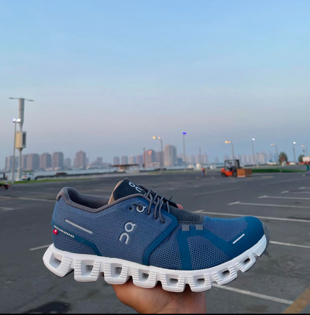 On Running Cloud 5 (Authentic)