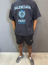 Load image into Gallery viewer, balenciaga tshirt oversize
