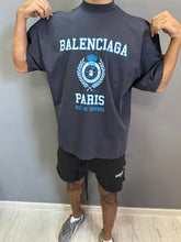 Load image into Gallery viewer, balenciaga tshirt oversize
