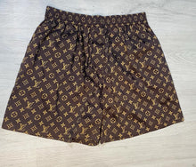 Load image into Gallery viewer, Louis Vuitton Shorts
